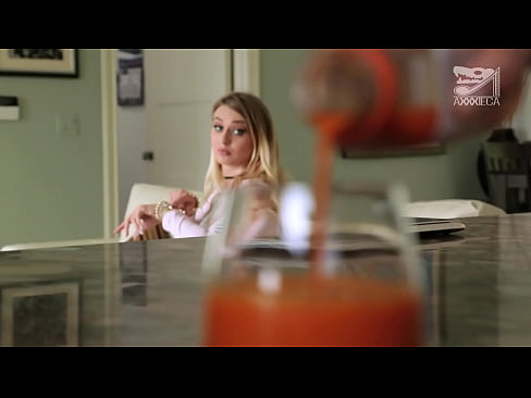 ❤️ Gabadha kulul ee leh naasaha waaweyn iyo maxsiyada cidhiidhiga ah waxay ka helaysaa diiqu guuldarradu, laakiin aad u adag ❤❌  %so.pornodil.ru ❌️❤